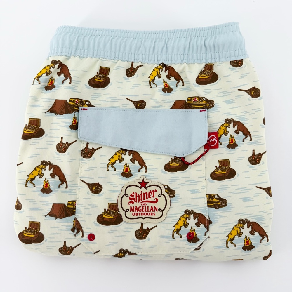 Magellan x Shiner Bock Mens XL 7” Hybrid Boat Shorts Swim Trunks Camping Unlined
